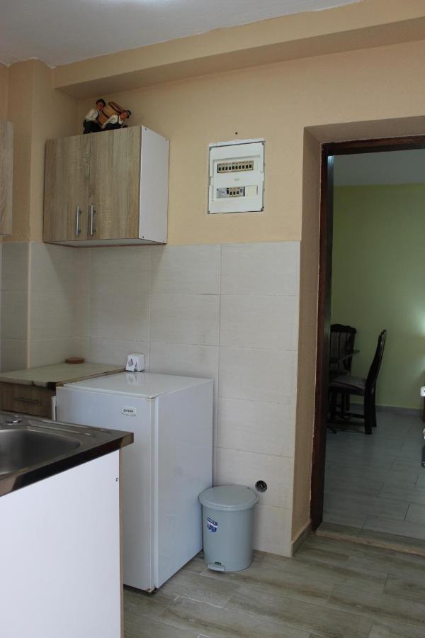 Apartmani Franovic Tivat Exterior photo