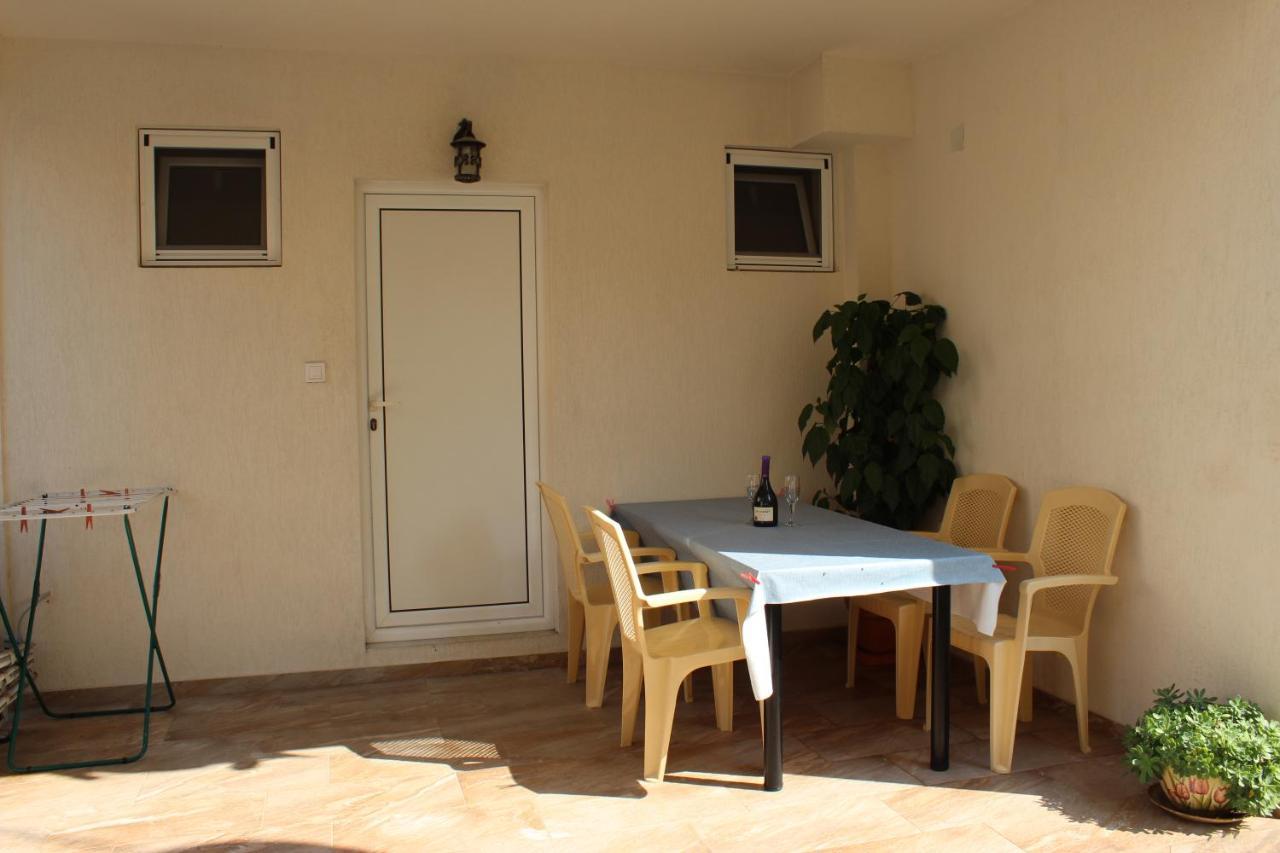 Apartmani Franovic Tivat Exterior photo