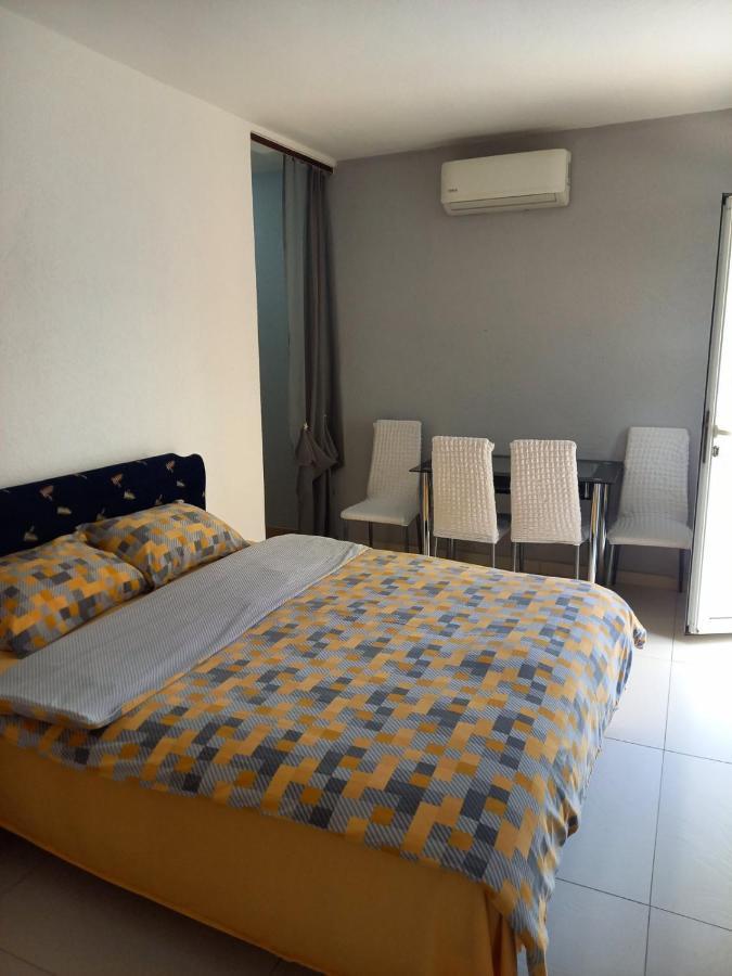 Apartmani Franovic Tivat Exterior photo